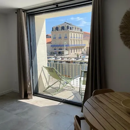 La Maison Du Port Roma * Marseillan (Herault)